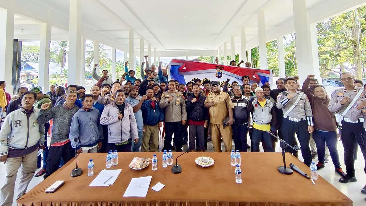 ojek-nabire-curhat-ke-kapolres-soal-keamanan-jalanan