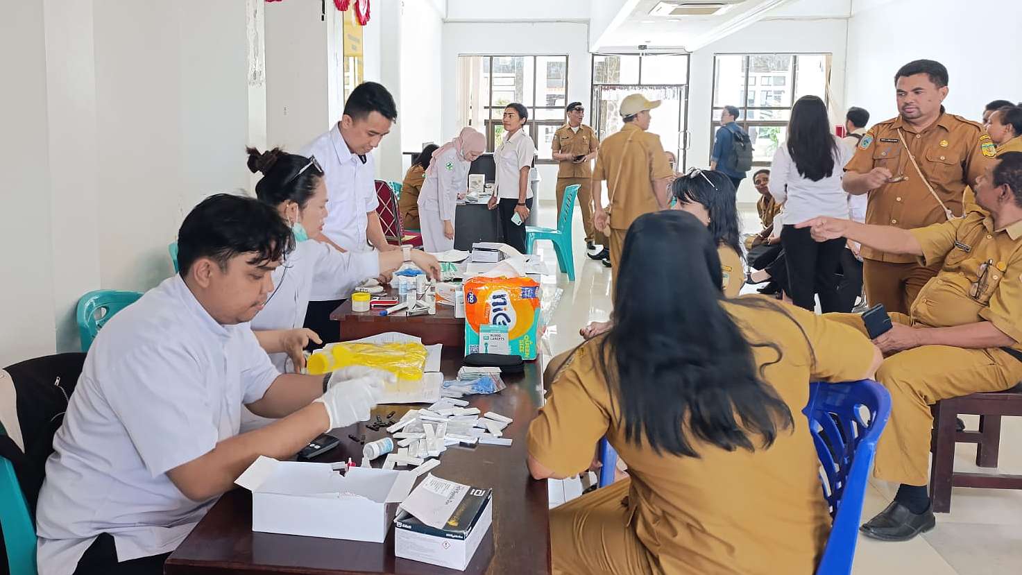 pemeriksaan-kesehatan-pegawai-pemkab-mimika-masuk-hari-keempat