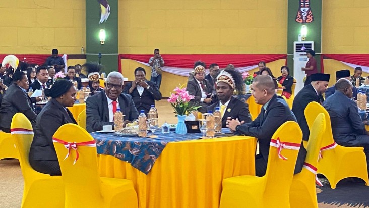 dprk-mimika-paripurna-dengarkan-pidato-kenegaraan-presiden-prabowo