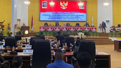 dprk-dan-pemkab-mimika-paripurna-bahas-apbd-p-rp68-triliun