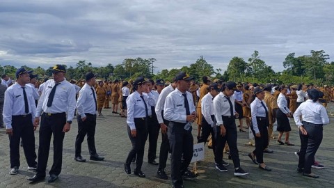 john-rettob-ingatkan-cpns-siapkan-mental-jadi-pelayan