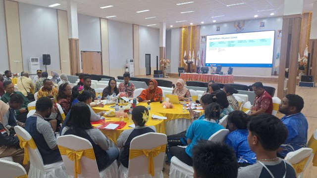 kemendikdasmen-dukung-kpa-papua-tengah-kembangkan-kurikulum-muatan-lokal-pembelajaran-hiv-aids