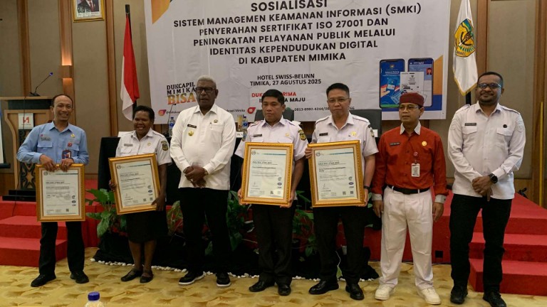 pemkab-mimika-dorong-manajemen-keamanan-informasi-3-opd-raih-sertifikat-iso-27001