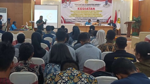 pelajar-sma-sederajat-mimika-ikut-sosialisasi-4-konsensus-kebangsaan