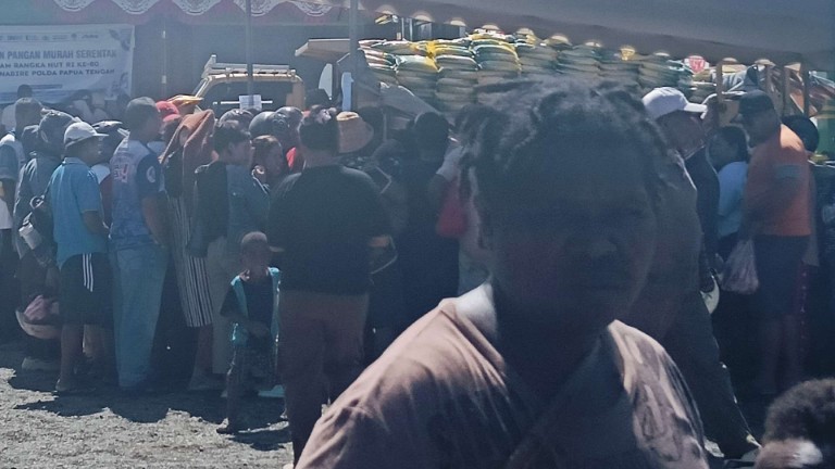 gpm-di-nabire-dinas-ketahanan-pangan-siapkan-minyak-tanah-bulog-datangkan-beras-spht