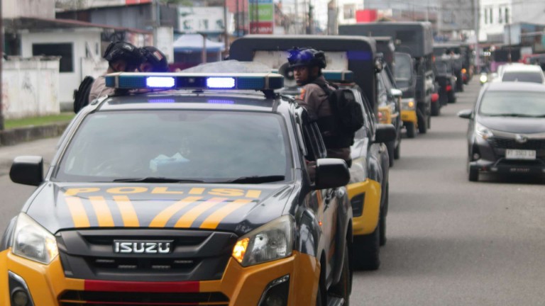patroli-besar-polisi-pastikan-mimika-aman-kondusif