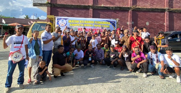 ikf-mimika-tolak-putusan-ptdh-kompol-kosmas-kaju-gae