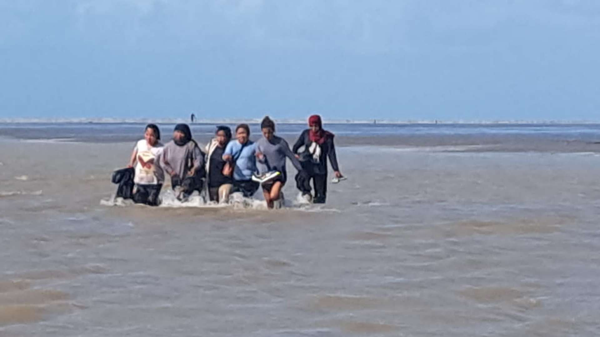 dua-balita-selamat-dari-insiden-speedboat-tenggelam-di-okaba