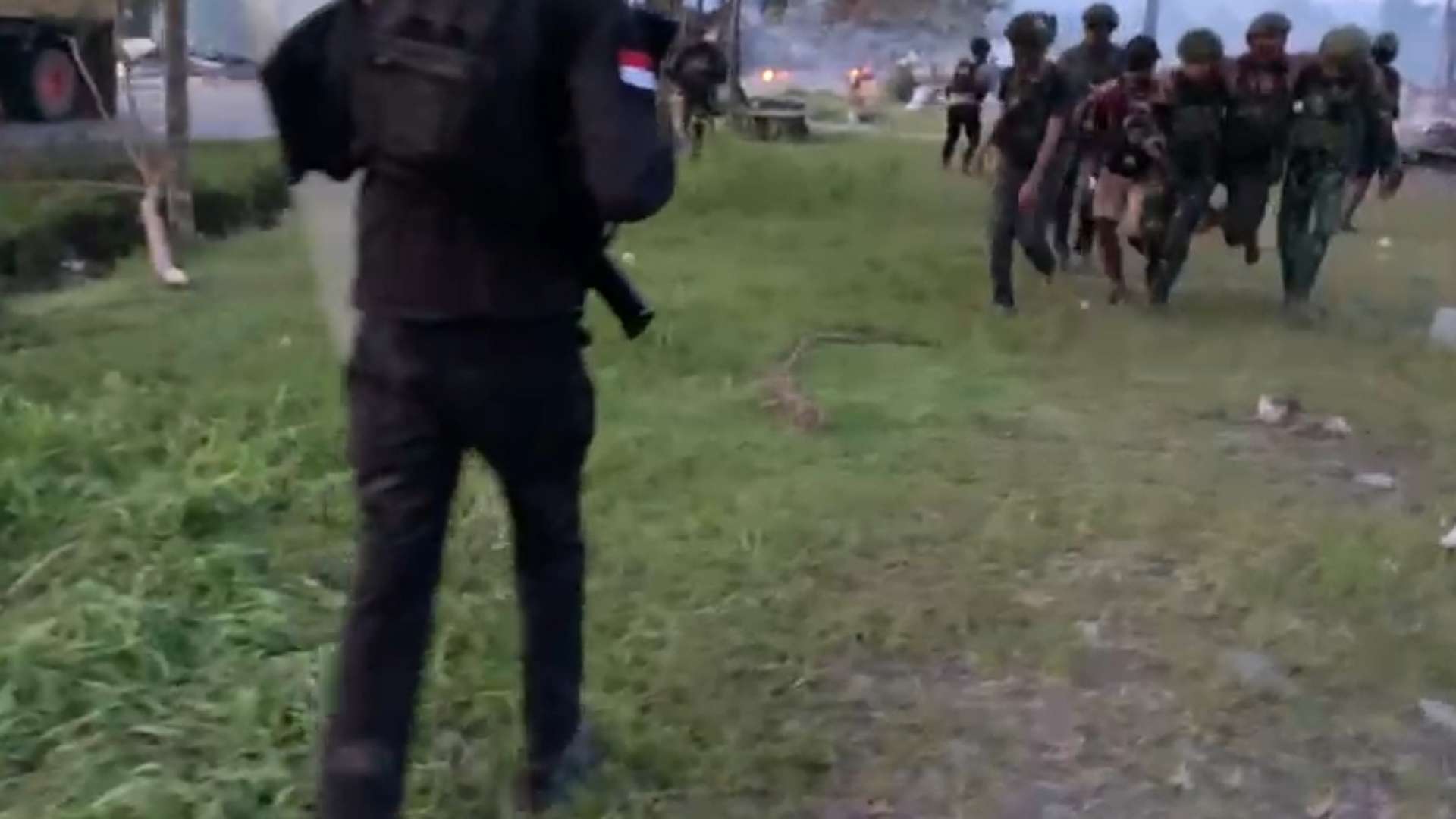 tim-gabungan-tni-polri-berhasil-evakuasi-kopassus-terjebak-kerusuhan-di-yalimo