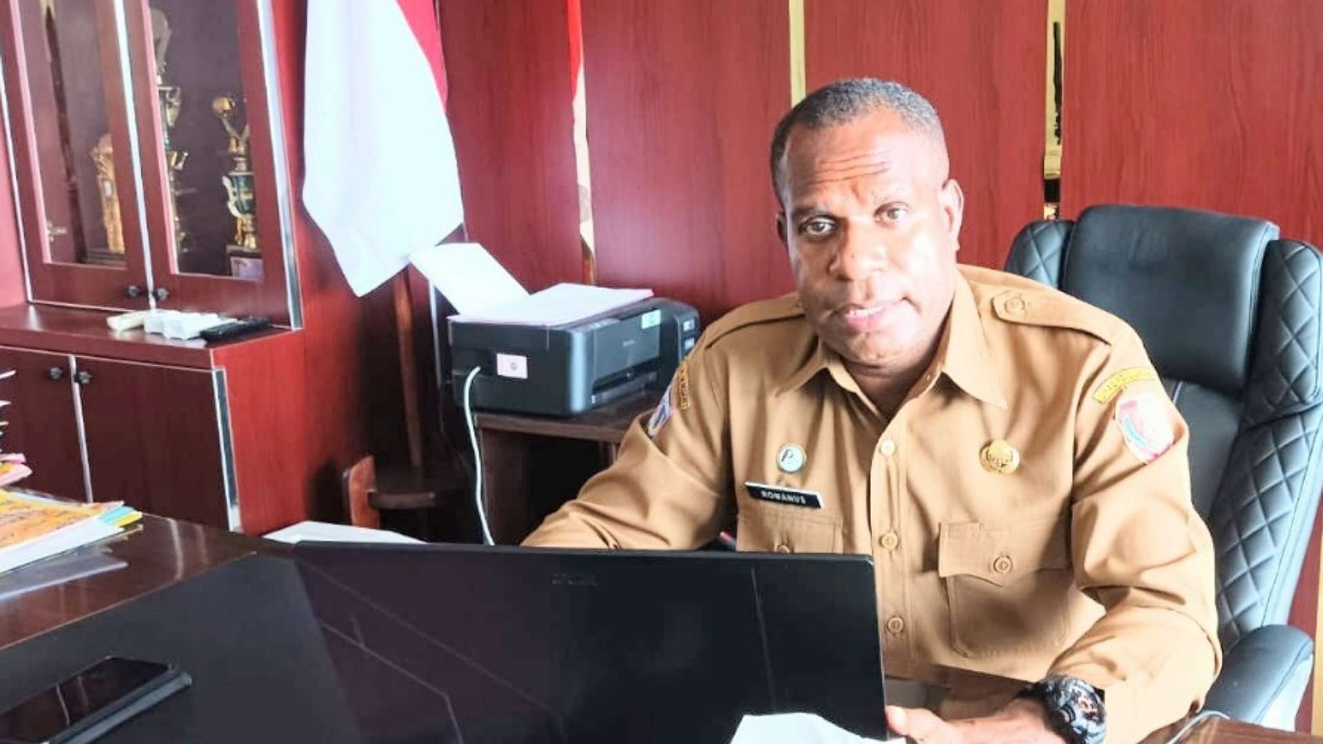 mangkir-ngajar-130-guru-di-merauke-kena-sanksi-pemberhentian-gaji-sementara