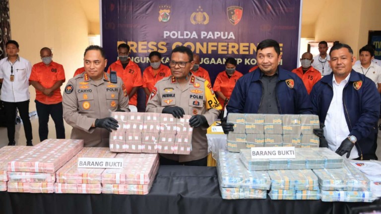 polda-papua-tetapkan-9-tersangka-korupsi-dana-desa-lanny-jaya-senilai-168-miliar