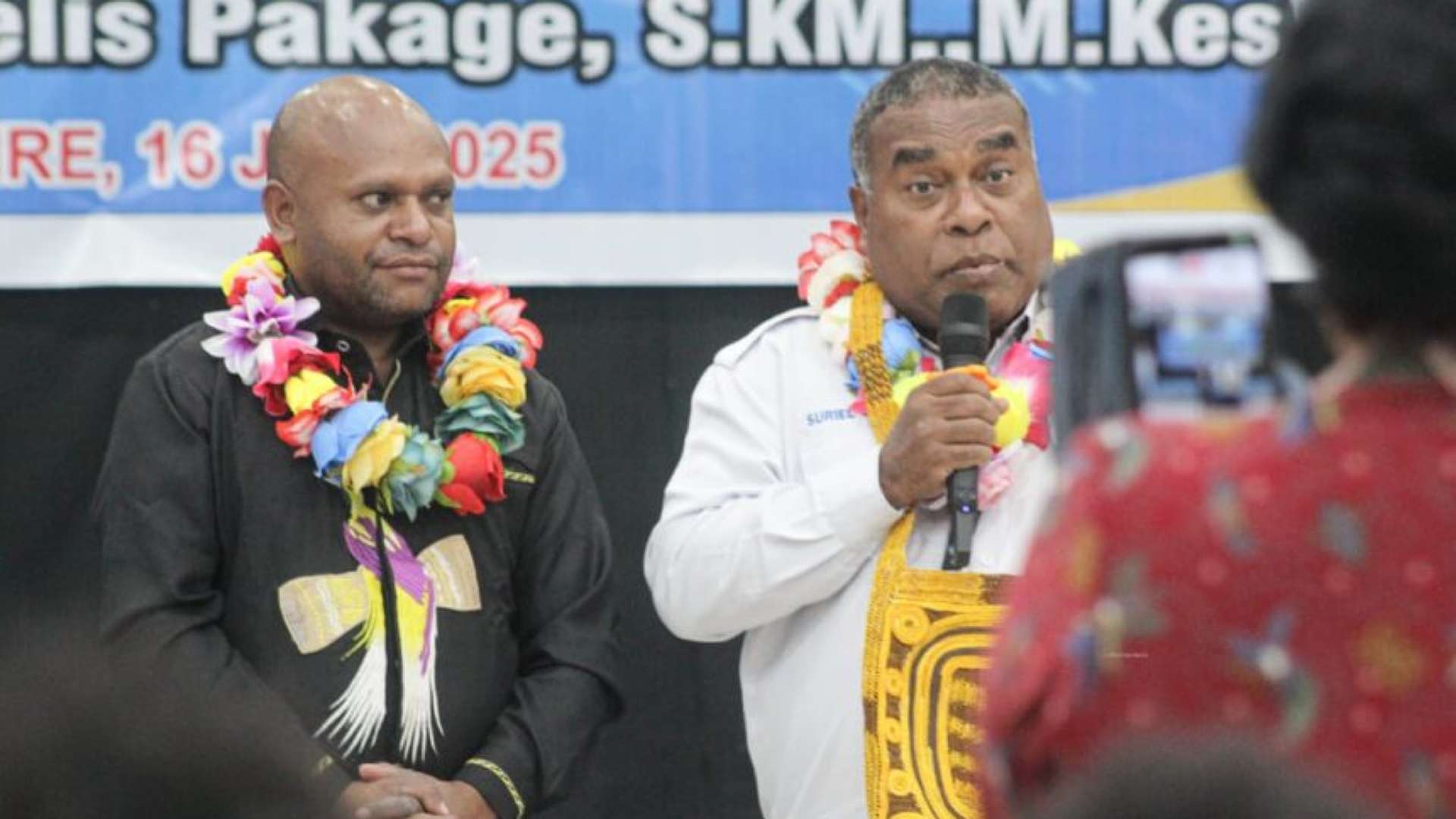 kornelis-pakage-ingatkan-jaga-diri-keluarga-dari-hiv-aids