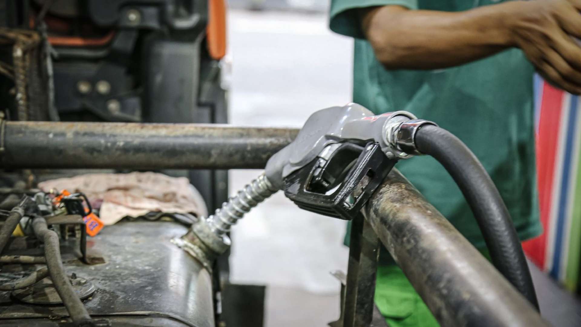 pertamina-patra-niaga-papua-maluku-dukung-asta-cita-swasembada-pangan-penuhi-kebutuhan-bbm-subsidi-bagi-petani-merauke