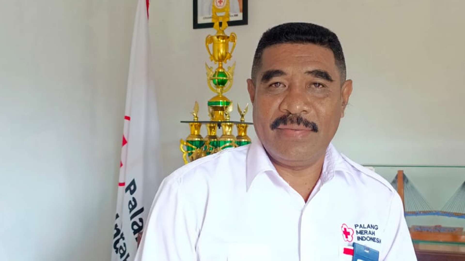 Ketua Harian PMI Mimika, Jaconis Manusiwa,  foto: Martha/ Papua60detik