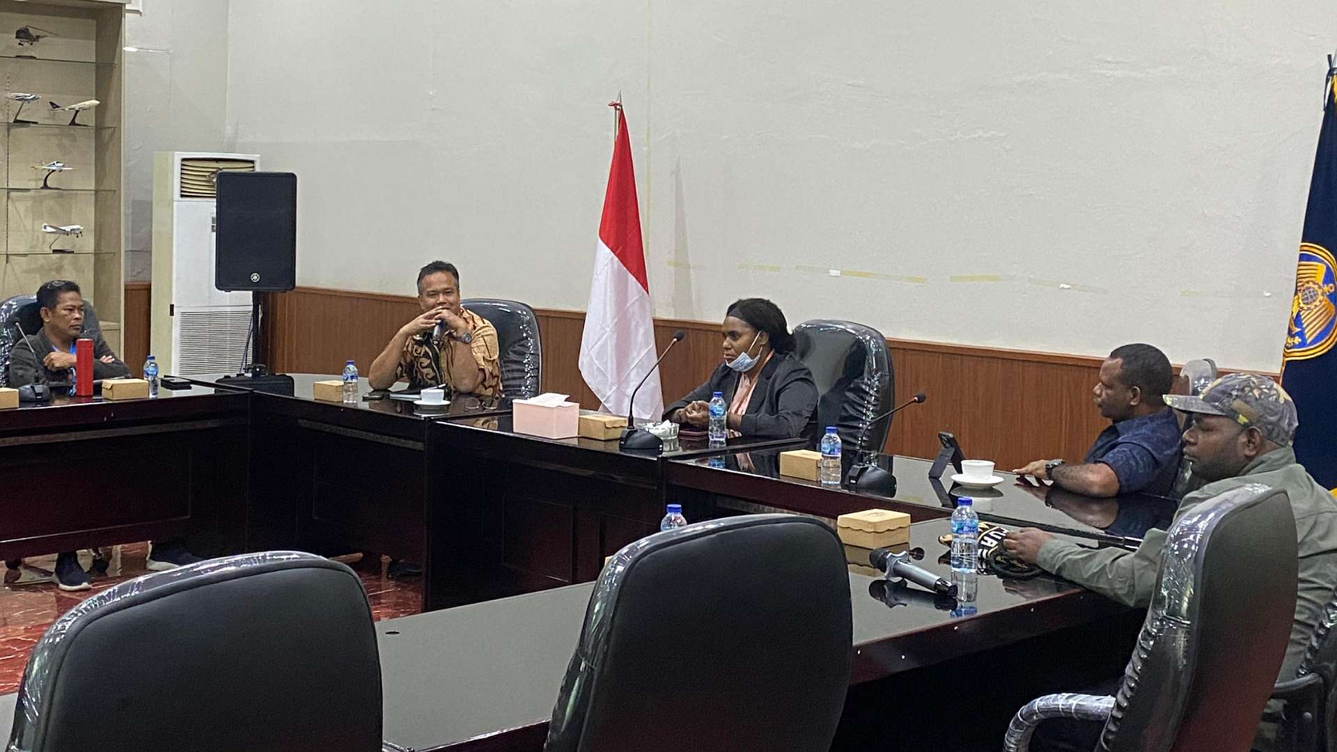 komisi-iv-dprk-mimika-kunker-ke-bandara-bahas-jalur-baru-dan-layanan-premium