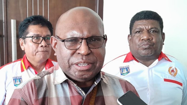 ferdinand-terpilih-jadi-sekda-simbol-keseimbangan-politik-dan-budaya-di-papua-selatan