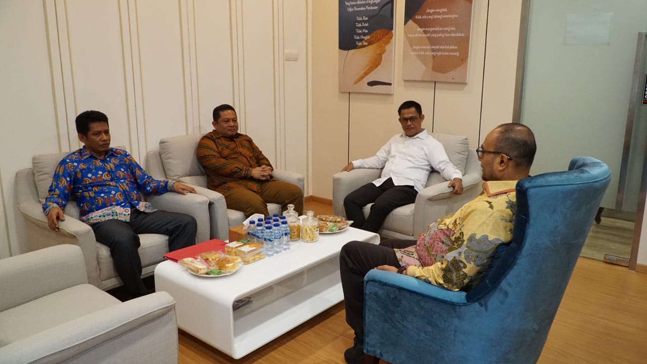 arie-suprapto-dorong-program-rumah-layak-huni-di-asmat-dirjen-perumahan-janji-tindak-lanjuti