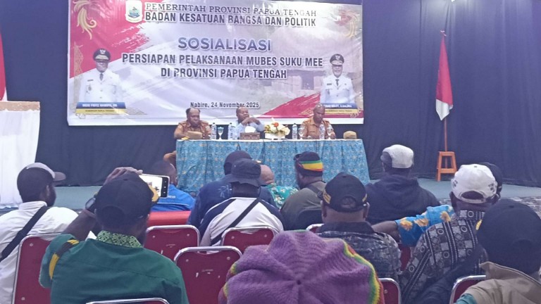 kesbangpol-papua-tengah-sosialisasi-mantapkan-persiapan-mubes-suku-mee