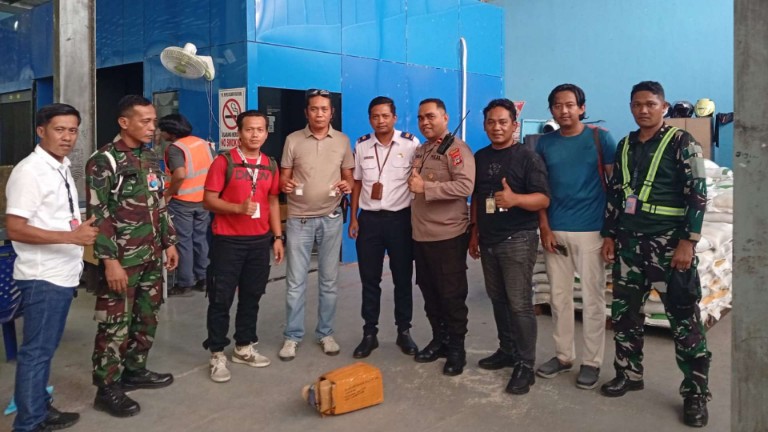 polsek-bandara-mozes-kilangin-gagalkan-pengiriman-dua-paket-sabu