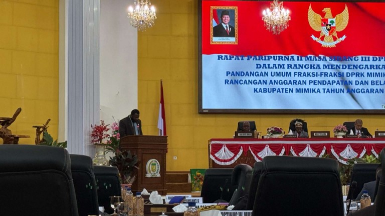 fraksi-pdip-soroti-realisasi-anggaran-2025-dan-minta-program-2026-lebih-menyentuh-masyarakat-adat