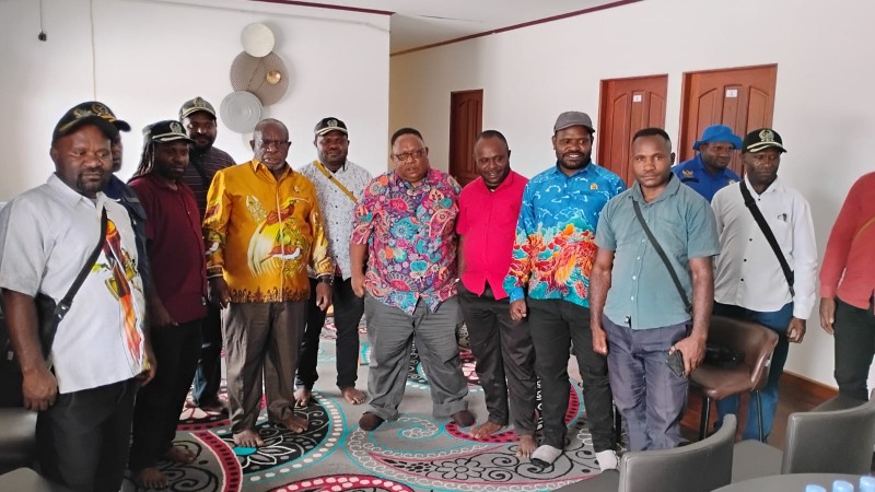 john-nr-gobai-warga-paniai-minta-presiden-tarik-pasukan-non-organik