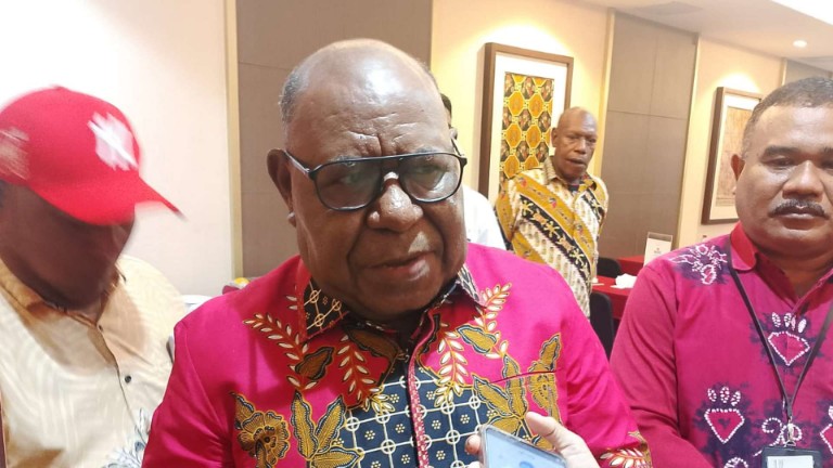 suasana-natal-belum-terasa-di-timika-wakil-bupati-yang-penting-keamanan