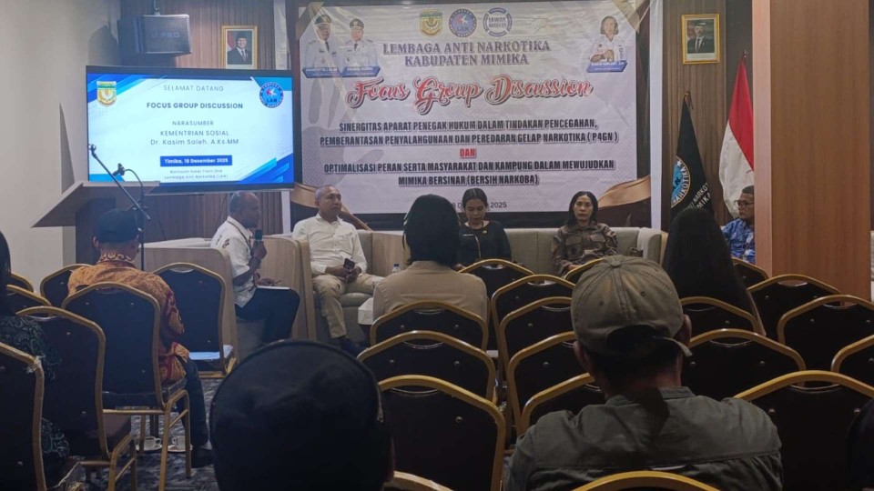LAN Mimika menggelar Forum Group Discussion (FGD) sinergitas aparat penegak hukum dalam tindakan P4GN, Kamis (18/12/2025). foto: Martha/Papua60detik