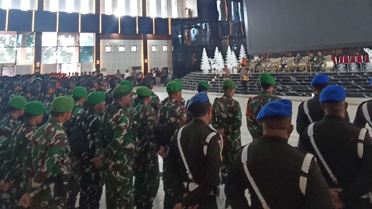 Apel gabungan dalam rangka pengamanan perayaan Natal dan Tahun Baru di Timika. Foto: Eka/Papua60detik