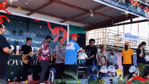 msp-gereja-gms-timika-peduli-berbagi-kasih-bersama-masyarakat-sambut-nataru