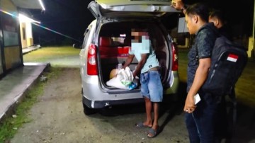 polsek-mimika-timur-bongkar-peredaran-sopi-di-kampung-pomako