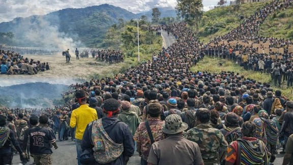 intan-jaya-krisis-kemanusiaan-gpmi-demonstrasi-tolak-kehadiran-militer