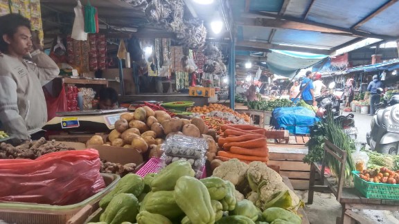 Lapak salah satu pedagang di Pasar Sentral, foto: Martha/Papua60detik