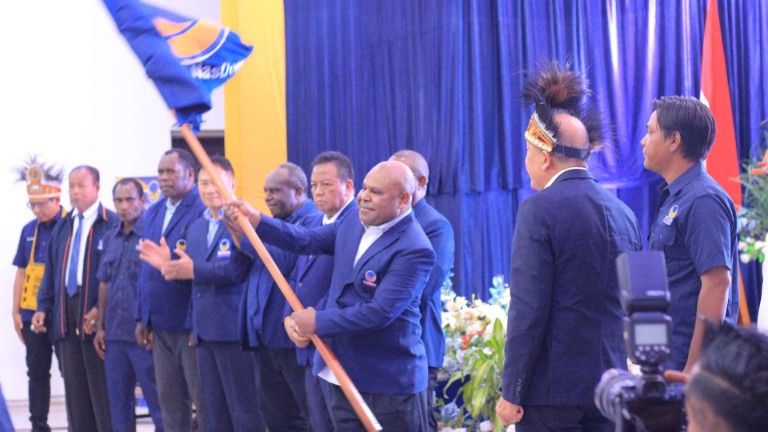 Natalis Tabuni resmi nahkodai DPW partai Nasdem Papua Tengah. Foto: Elia Douw/Papua60detik