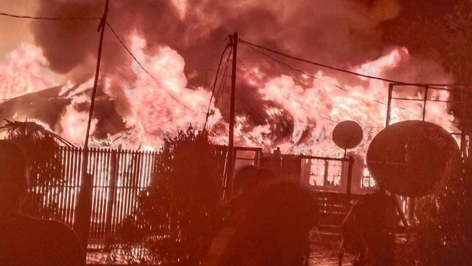 dua-bangunan-terbakar-di-asmat-kerugian-capai-ratusan-juta