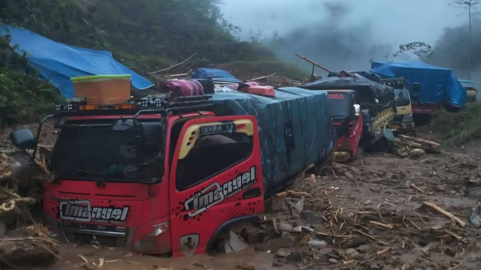 Jalur Trans Papua Jayapura–Wamena Terputus Akibat Longsor di Yalimo