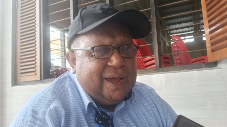 john-nr-gobai-apresiasi-kapolda-papua-tengah-perintahkan-tarik-alat-berat-dari-kapiraya