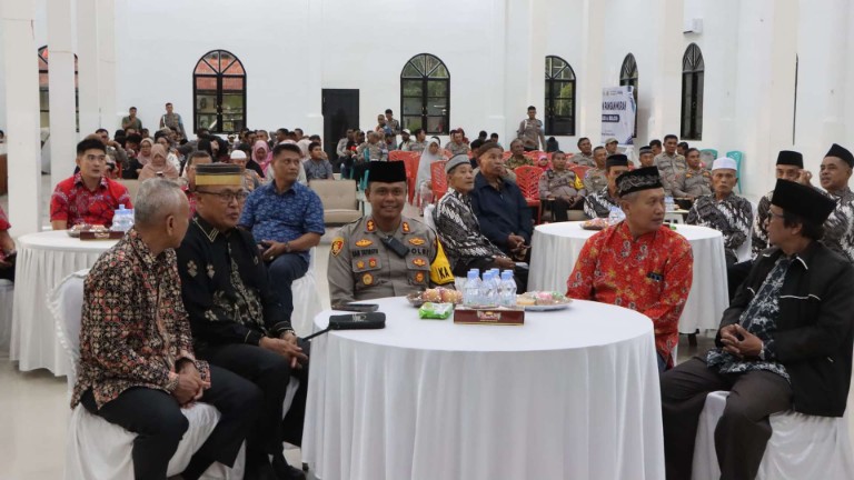 Pererat Silaturahmi, Polres Nabire Buka Puasa Bersama Warga