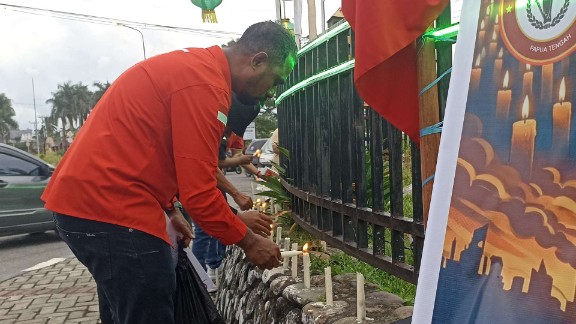Seribu Lilin YLBH Papua Tengah untuk Andrie Yunus: Desakan Keadilan atas Teror Aktivis HAM