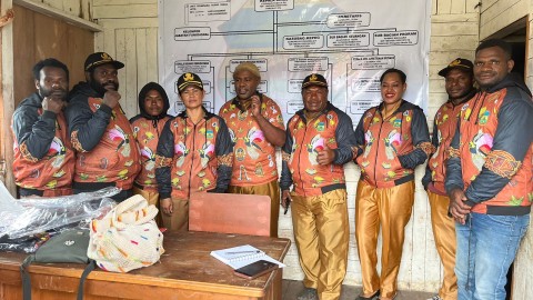 Dinas Kebudayaan dan Pariwisata Kabupaten Dogiyai (Disbudpar) usai peluncuran batik khas. Foto :  (Istimewa)