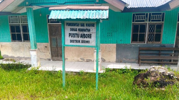 Anggota DPRK Nabire Temukan Pustu Tanpa Petugas di Kampung Aibore Siriwo
