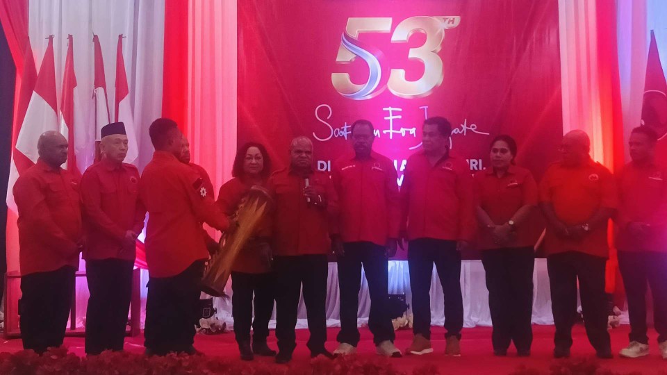 Buka Musancab PDI-P Nabire, Yuni Wonda: Konsolidasi Menuju Kemenangan 2029