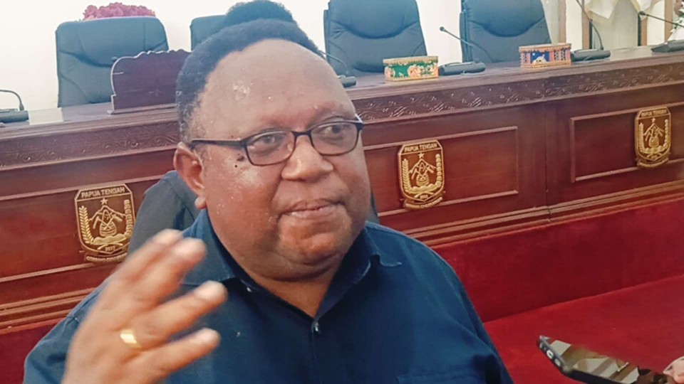 John NR Gobai Desak Dinas ESDM Papua Tengah Susun Pedoman Pertambangan Rakyat