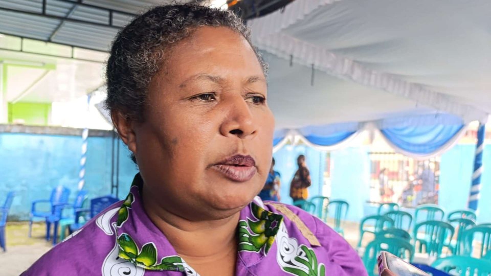 Kepala DP3AP2KB Mimika, Johana Arwam, foto: Martha/Papua60detik