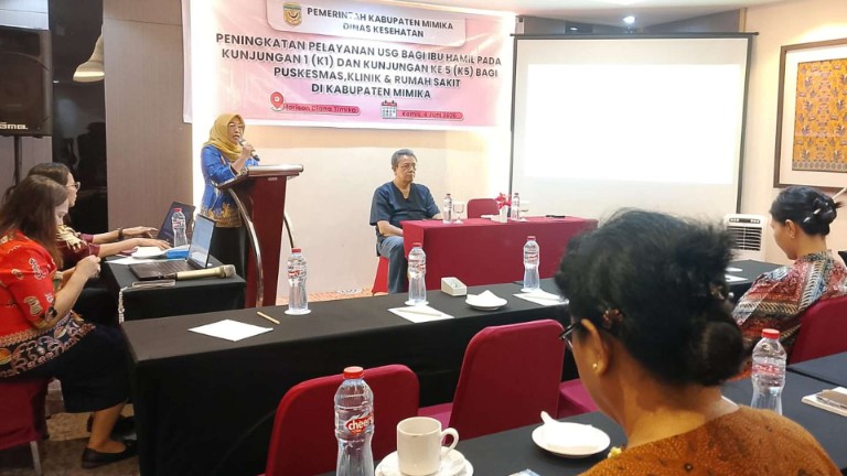 Tekan Angka Kematian Ibu & Bayi, Dinkes Mimika Tingkatkan Kompetensi USG Dokter Faskes