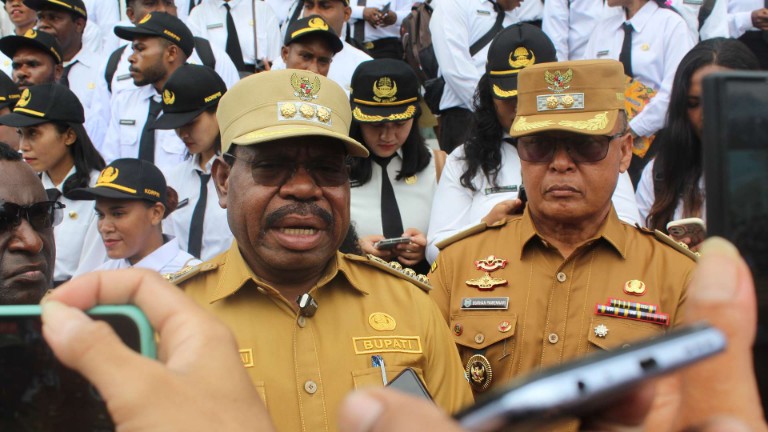 pemkab-nabire-batasi-pembelian-bbm-bersubsidi-kendaraan-luar-dinas-tak-lagi-dilayani