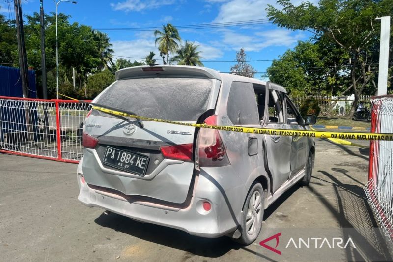 polres-nabire-dalami-dugaan-penimbunan-bbm-dari-ledakan-mobil-di-spbu