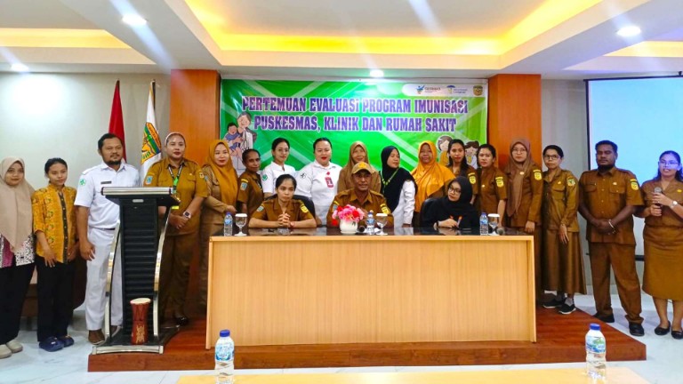 cakupan-di-bawah-target-nasional-dinkes-mimika-evaluasi-program-imunisasi