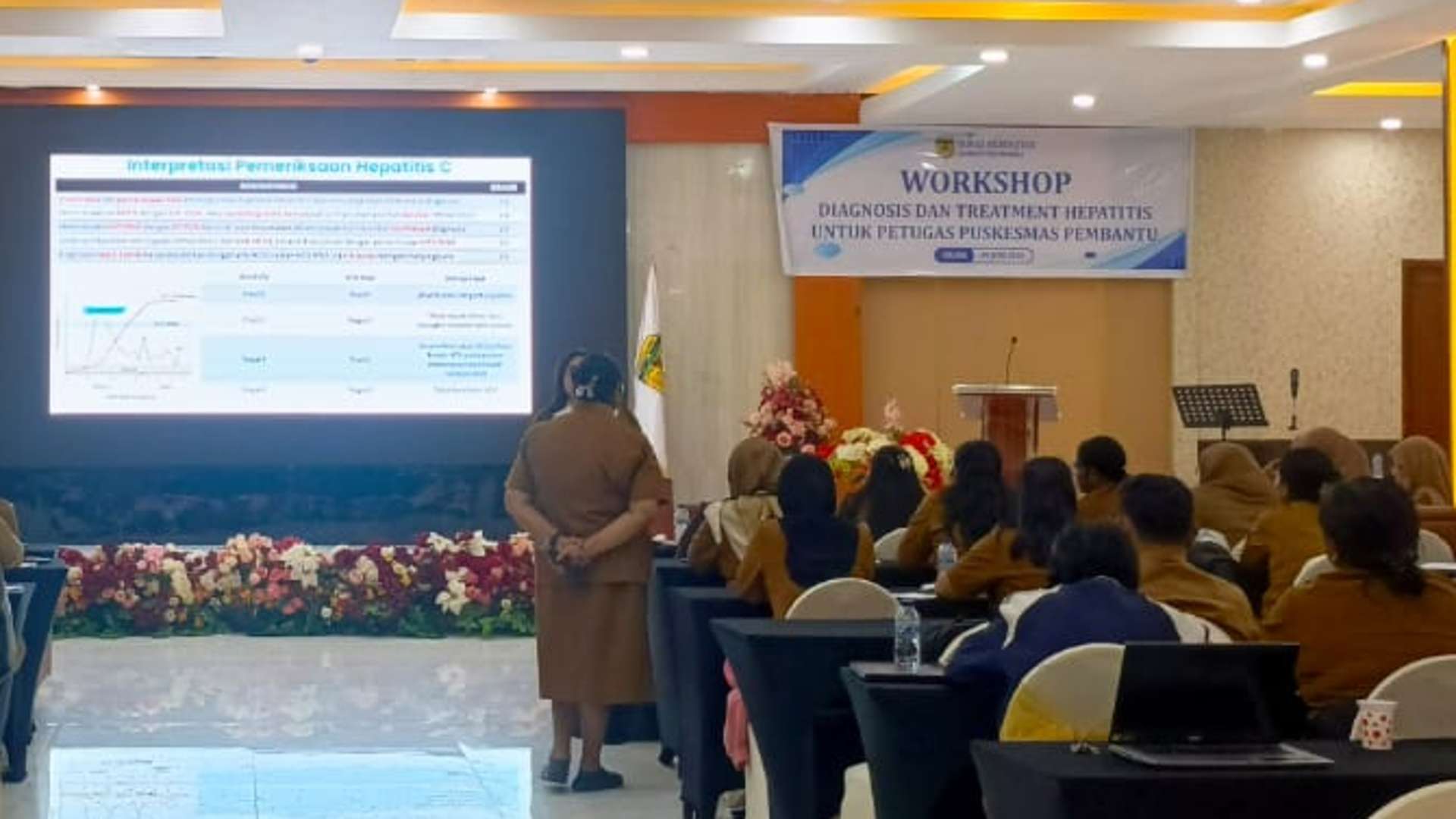 dinkes-mimika-upgrade-tenaga-pustu-deteksi-dini-hepatitis-pada-ibu-hamil