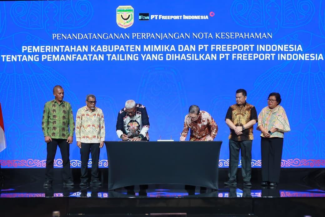 Pemkab Mimika, Freeport & YPMAK Teken 3 MoU Sinergikan Pembangunan Daerah