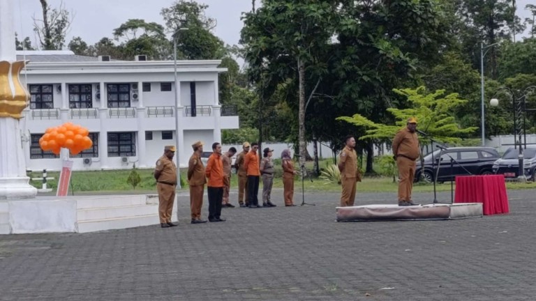 pembangunan-mimika-lamban-pj-sekda-sebut-ada-opd-belum-bagikan-sk-pptk